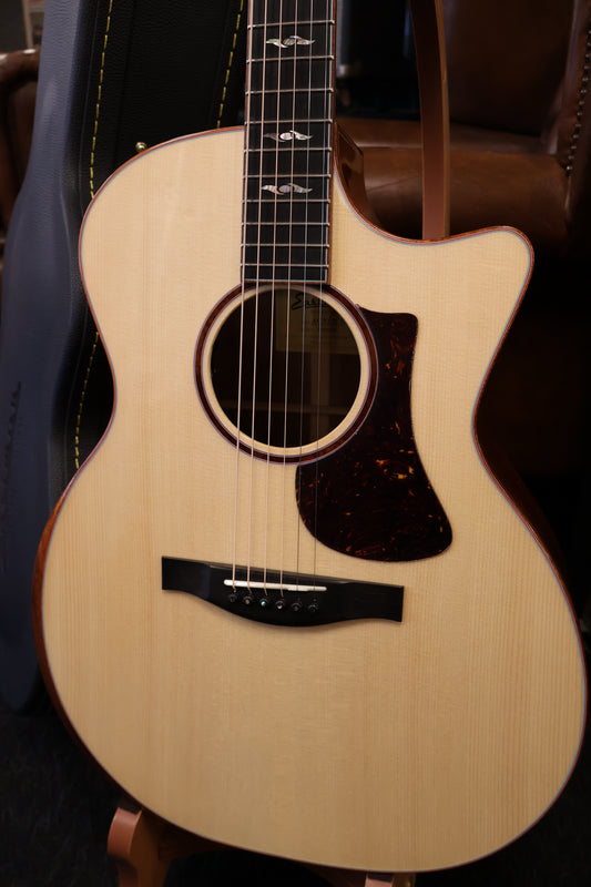 Eastman AC522-CE Grand Auditorium (B-Stock)
