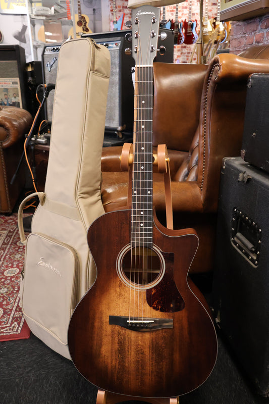 Eastman AC122-1CE Classic Grand Auditorium (B-Stock)