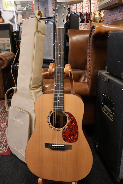 Eastman E2D Dreadnought (B-Stock)