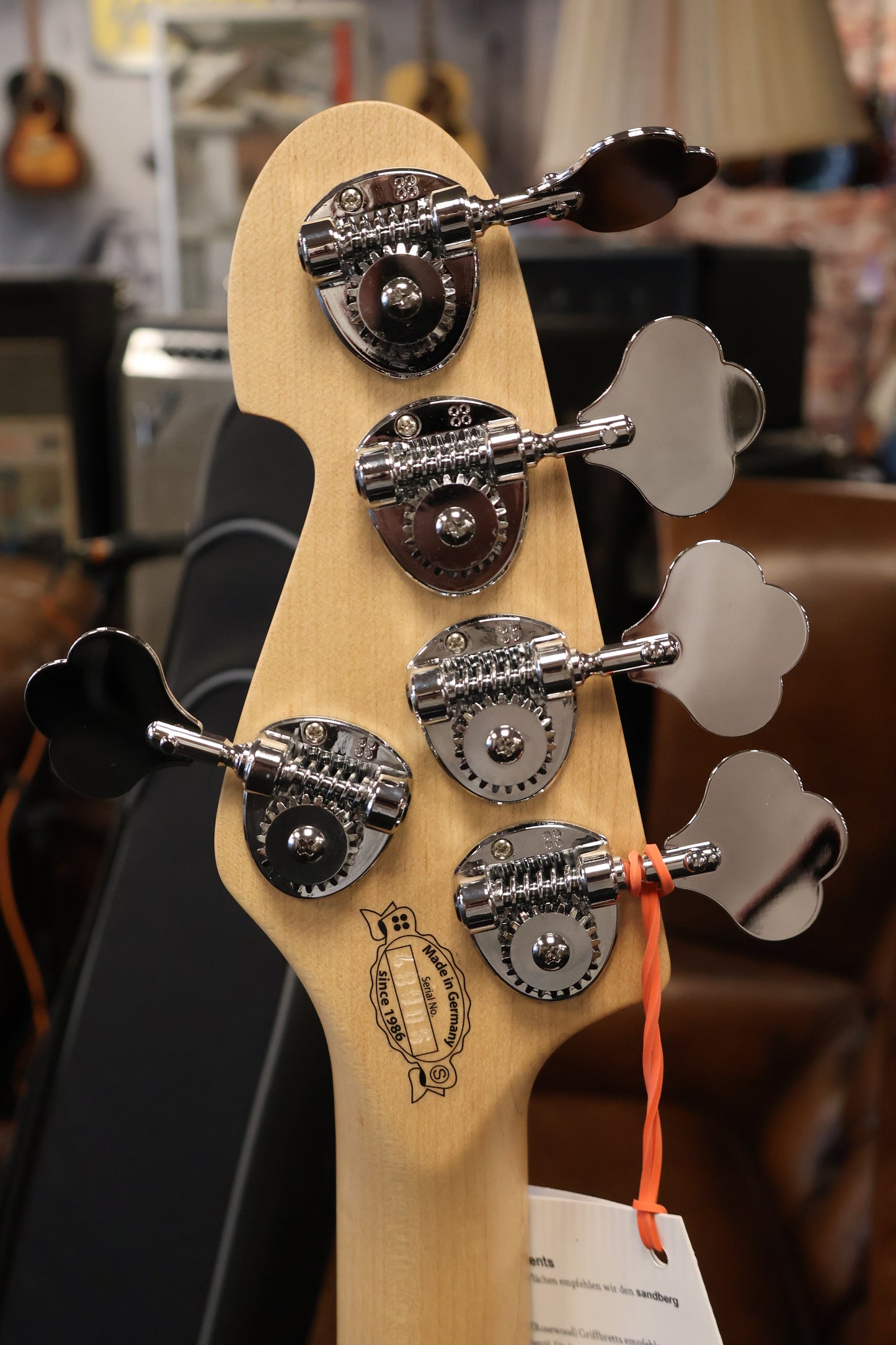 Sandberg California V 5-String Mat Nature Ash Body
