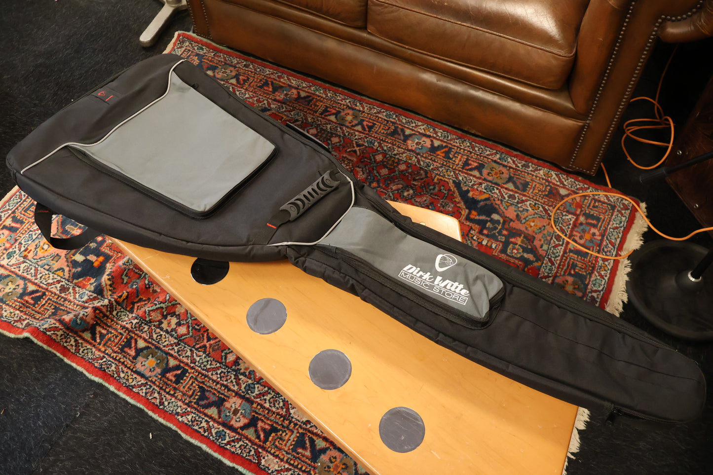 Stagg STB-GEN 20 UH, gigbag for heavy metal offset electric guitar