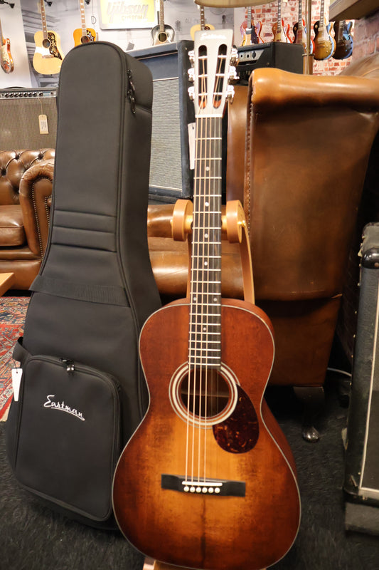Eastman E1P Classic Parlor