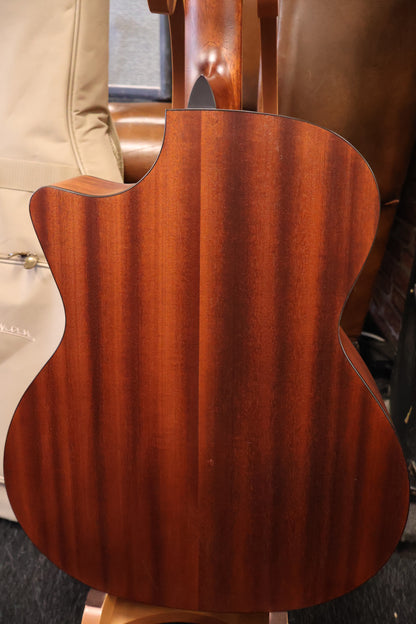 Eastman PCH1-GACE Classic Sapele GA solid top/satin cutaway