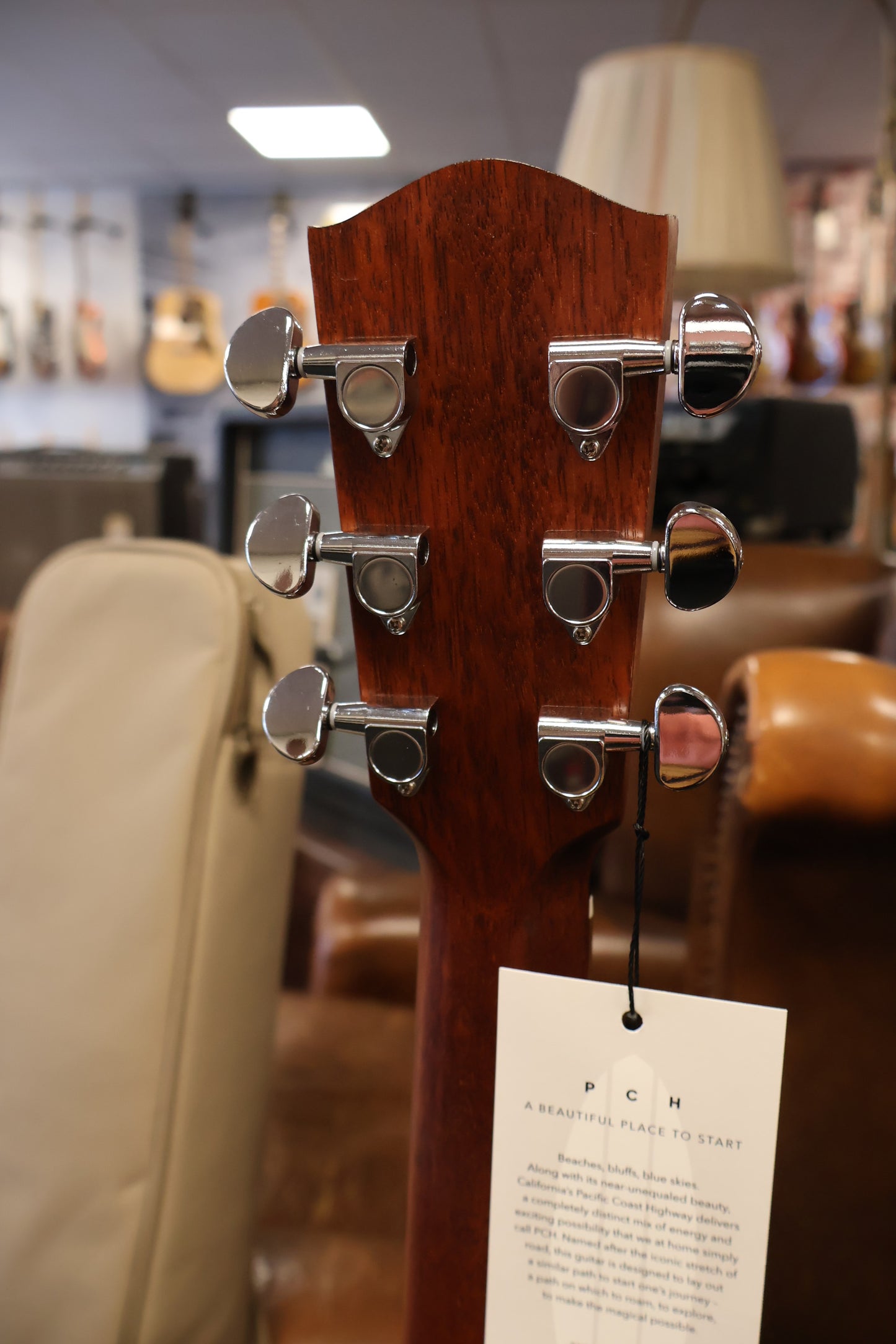 Eastman PCH1-D-CLA Sapele Dreadnought Classic Finish