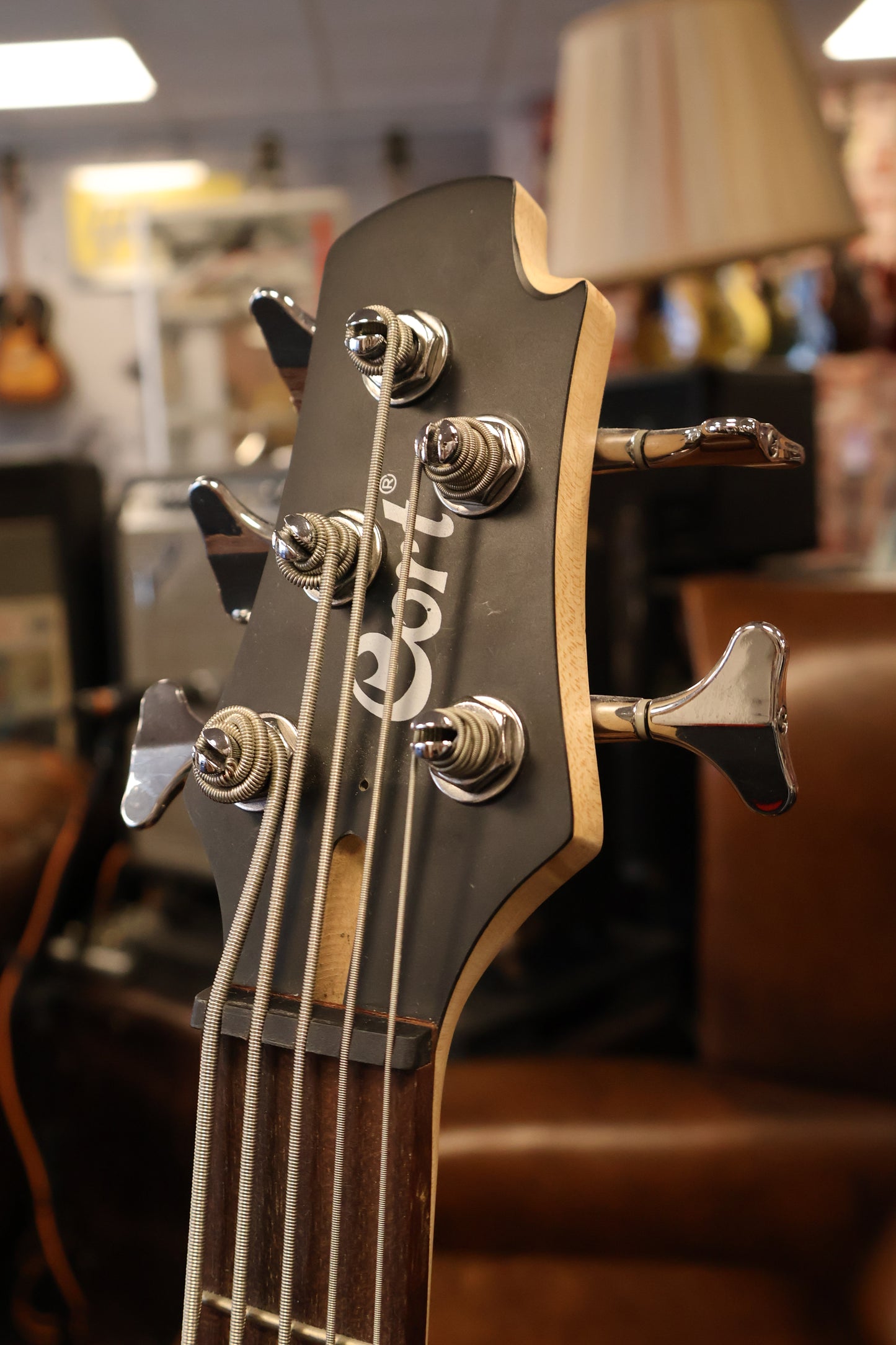 Cort Action Bass 5+ active bass (Used)