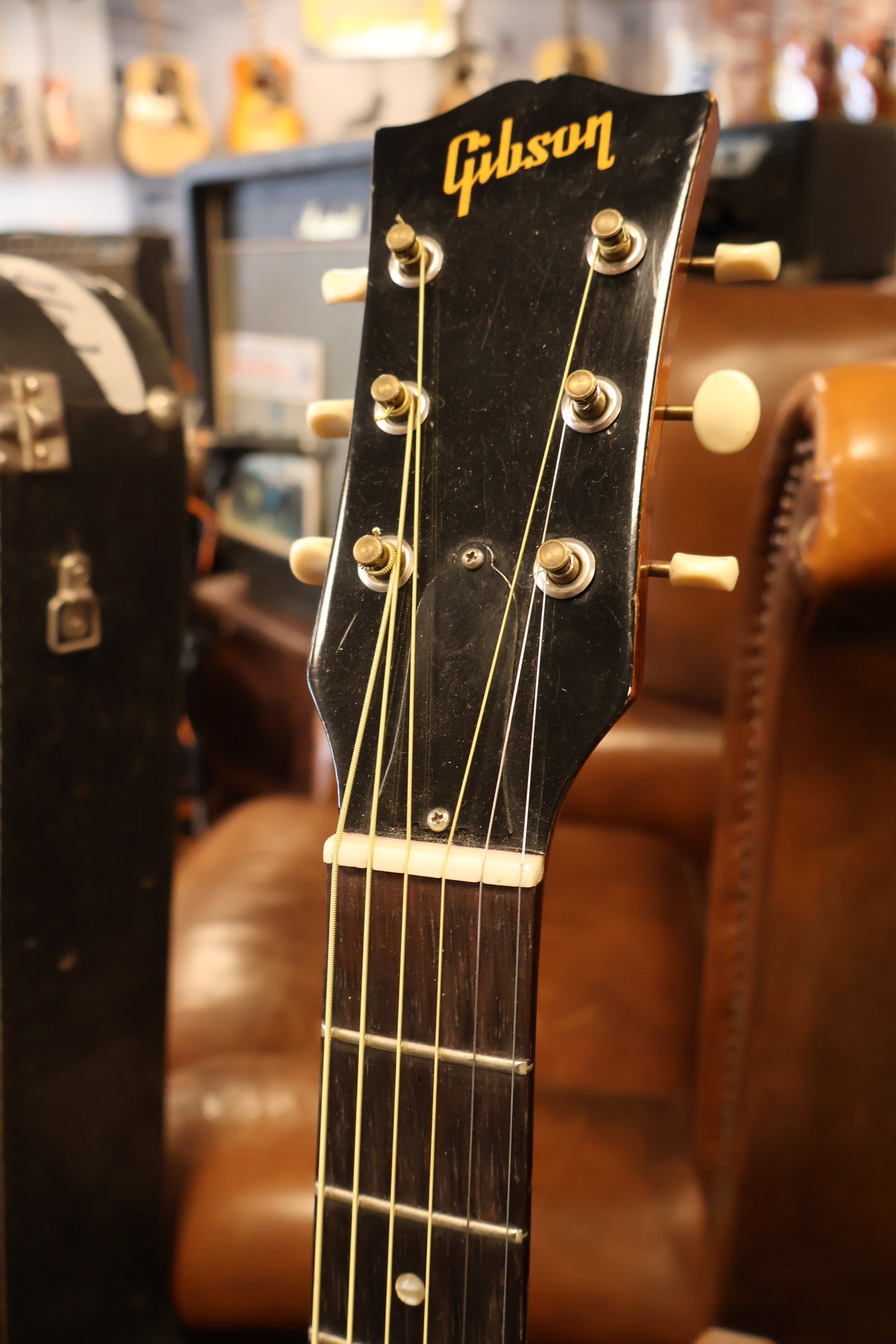 Gibson 1964 LG-1 Sunburst