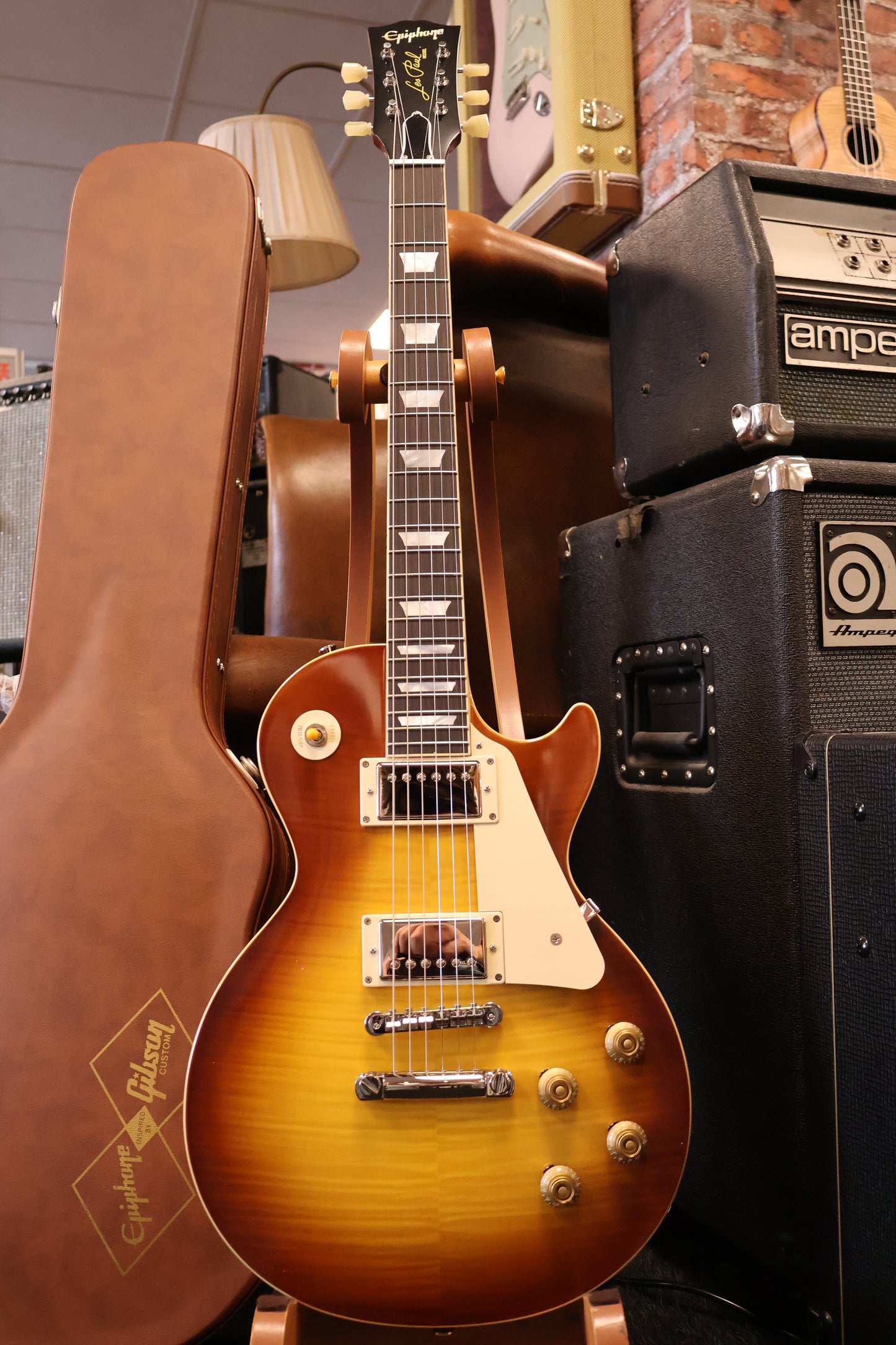 Epiphone 1959 Les Paul Standard Golden Puppy Burst (Incl. Hard Case)