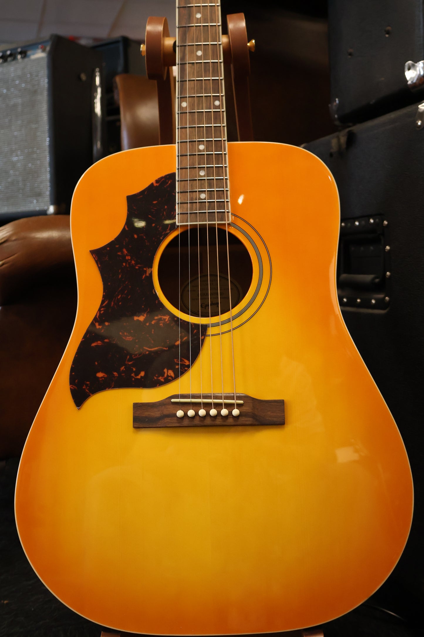 Epiphone Hummingbird Tribute Heritage Cherry left handed