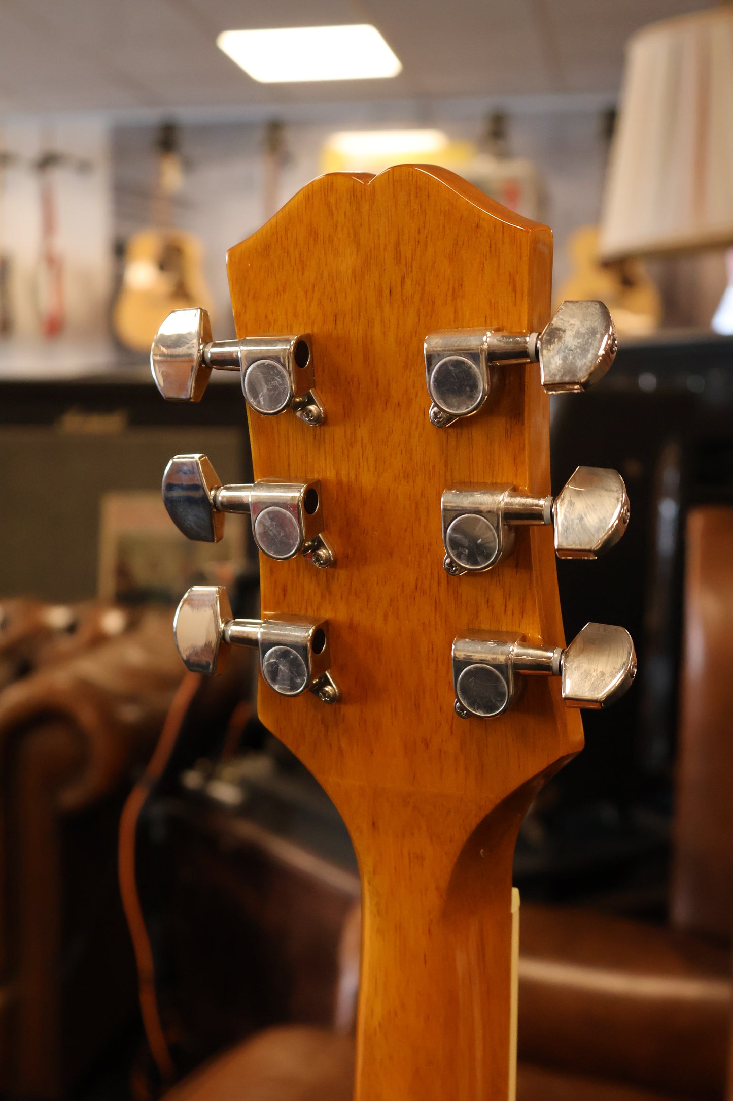 Epiphone Hummingbird Tribute Heritage Cherry left handed
