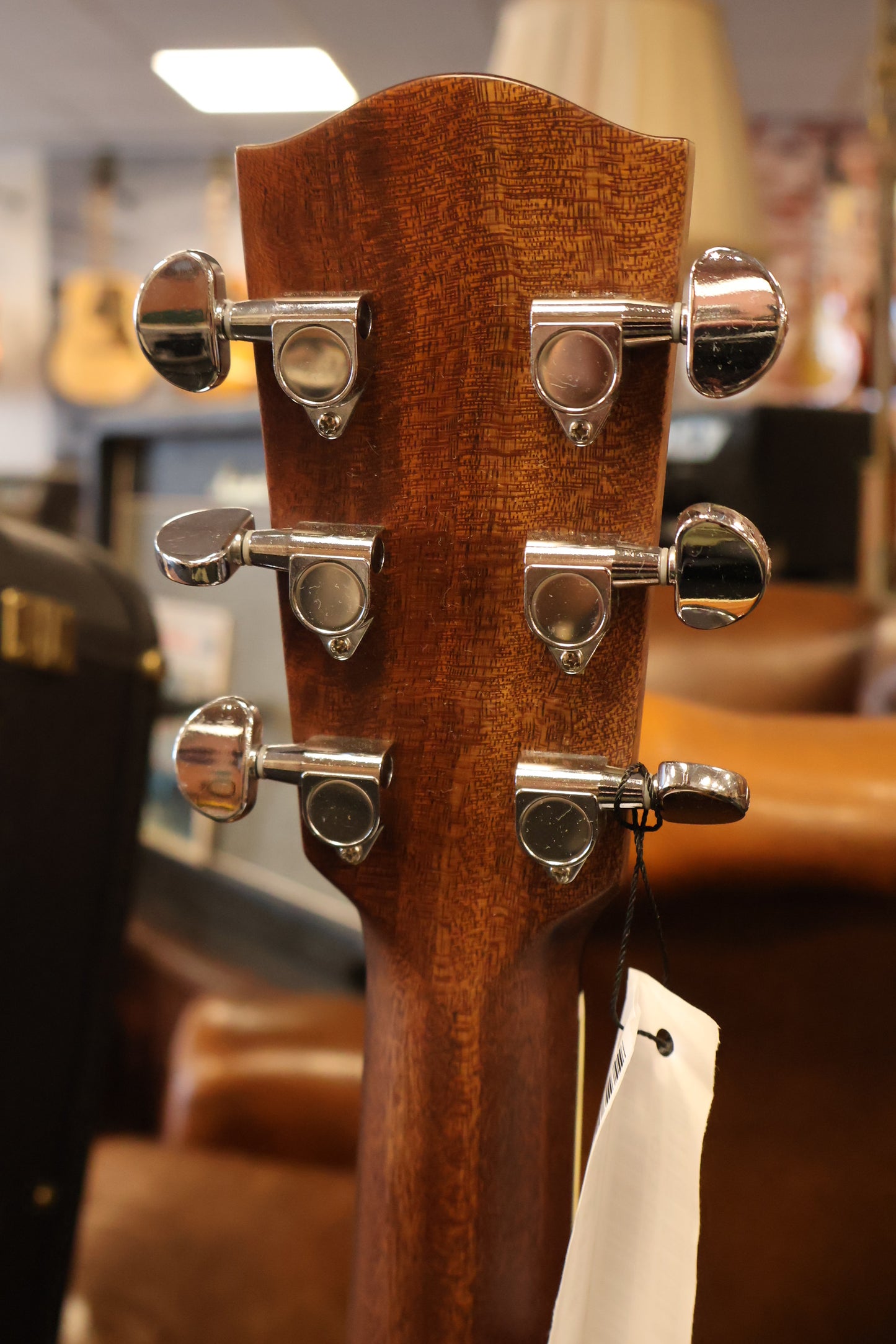 Eastman AC422-CE-LTD-KOA Grand Auditorium (B-Stock)