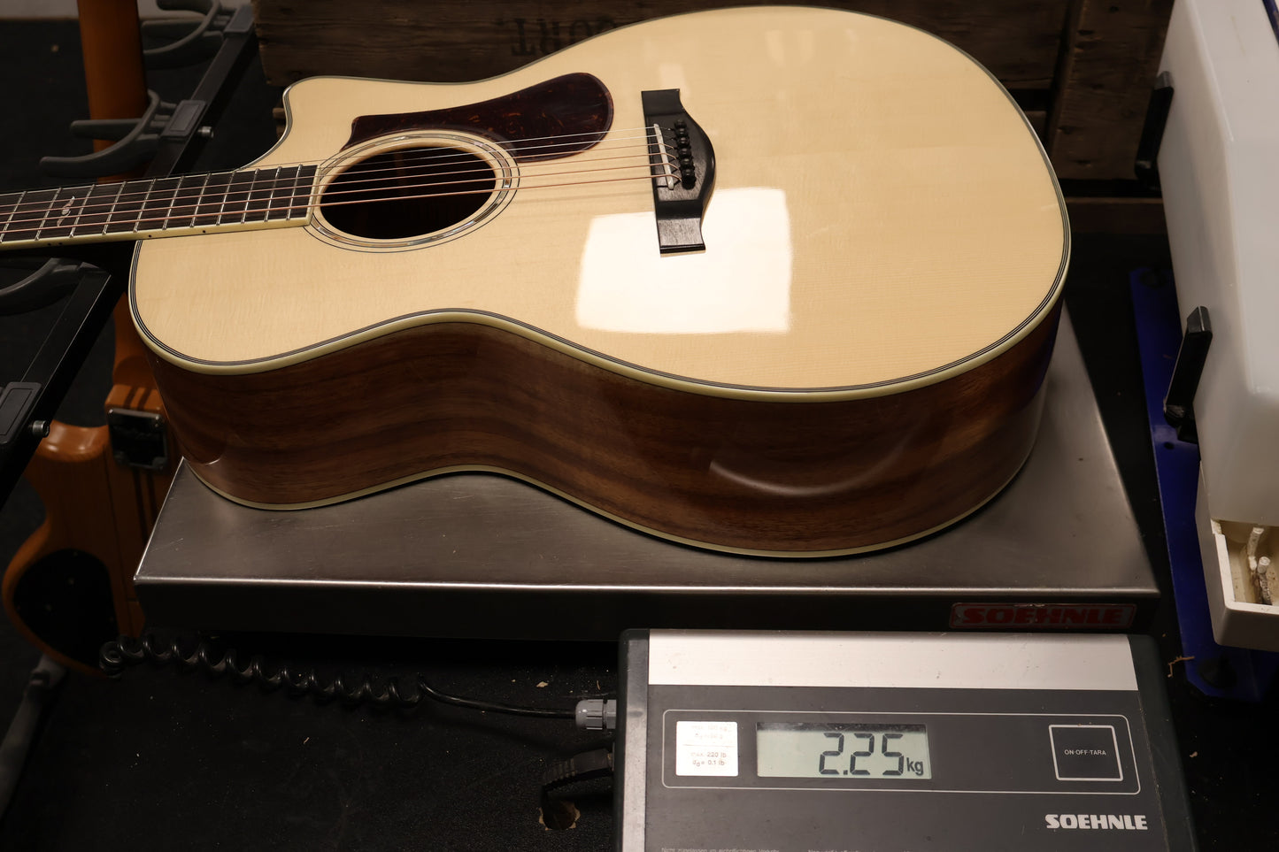 Eastman AC422-CE-LTD-KOA Grand Auditorium (B-Stock)