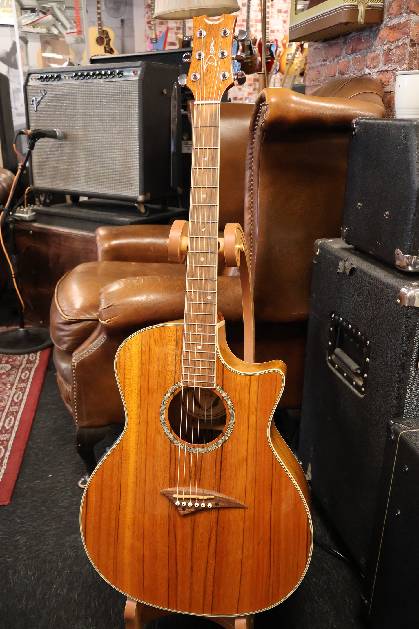 Dean EDAO Grand Auditorium With Pickup (USED)