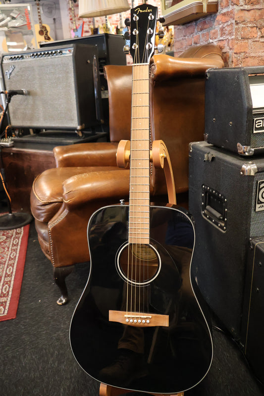 Fender CD-60S Dreadnought Solid Top (Used)