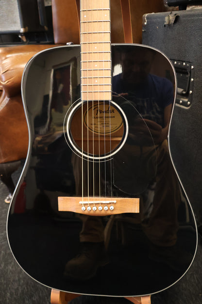 Fender CD-60S Dreadnought Solid Top (Used)
