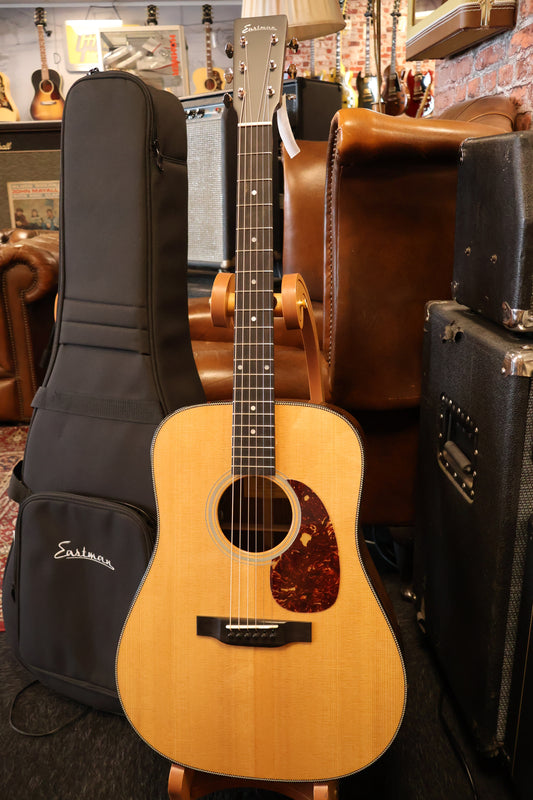 Eastman E3D Deluxe Dreadnought with Electronics