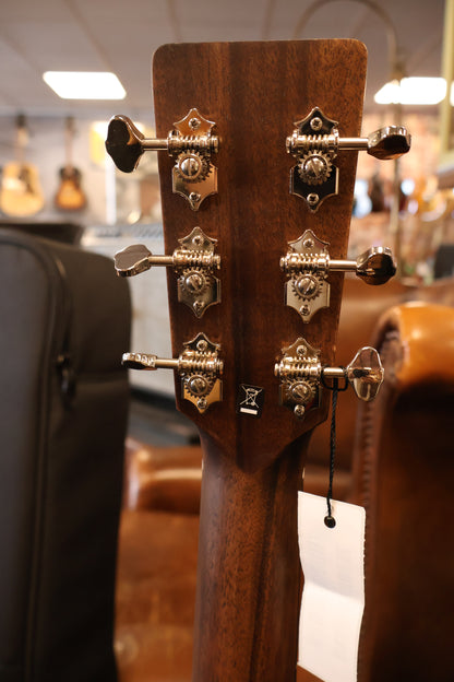 Eastman E3OME Auditorium with Pickup