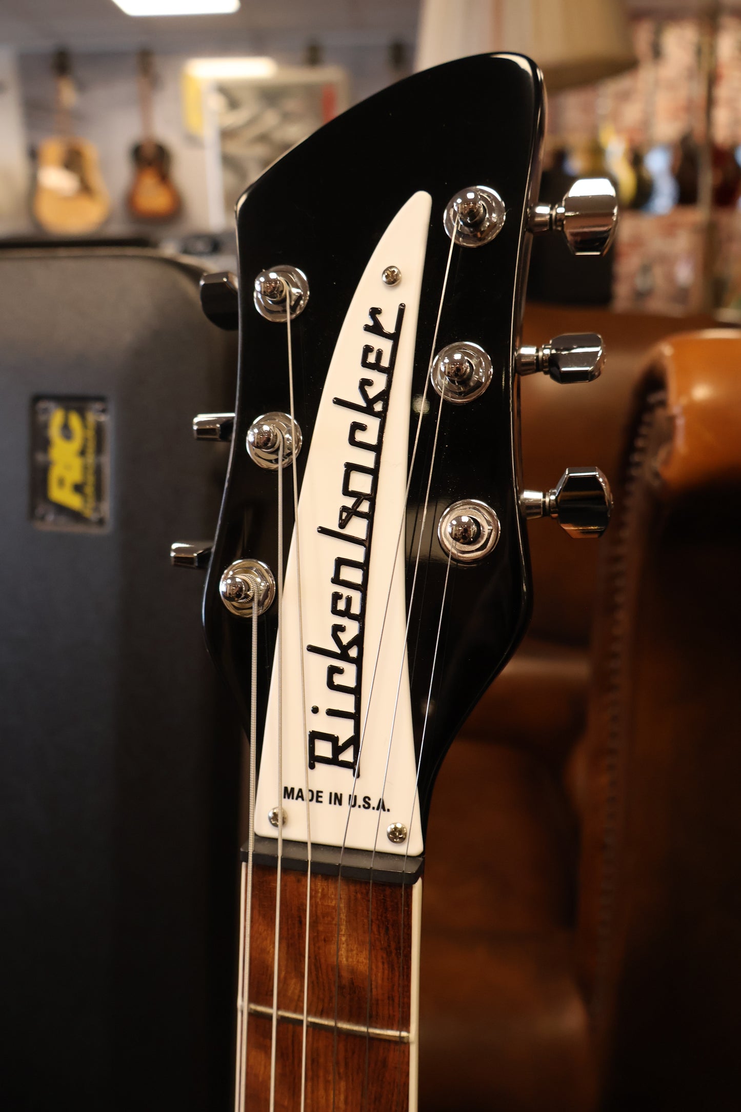 Rickenbacker 360 Jetglo