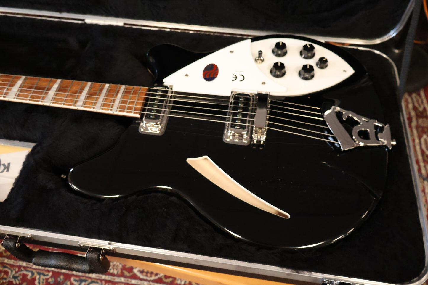 Rickenbacker 360 Jetglo