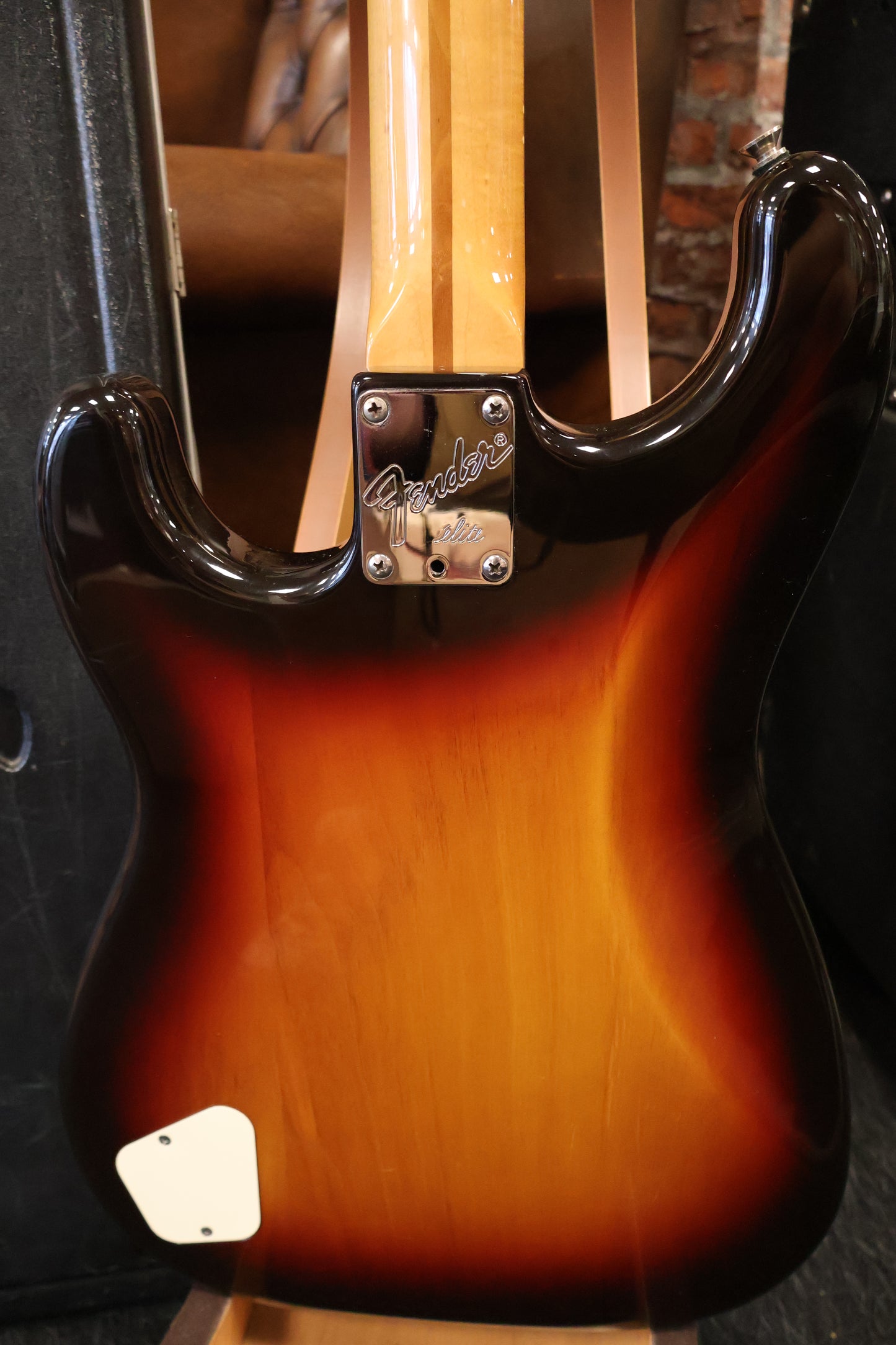 Fender 1983 Stratocaster Elite Sunburst OHSC