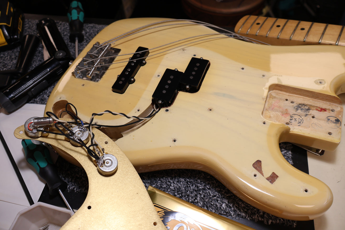 Fender 1978 Precision Bass Blond Modified