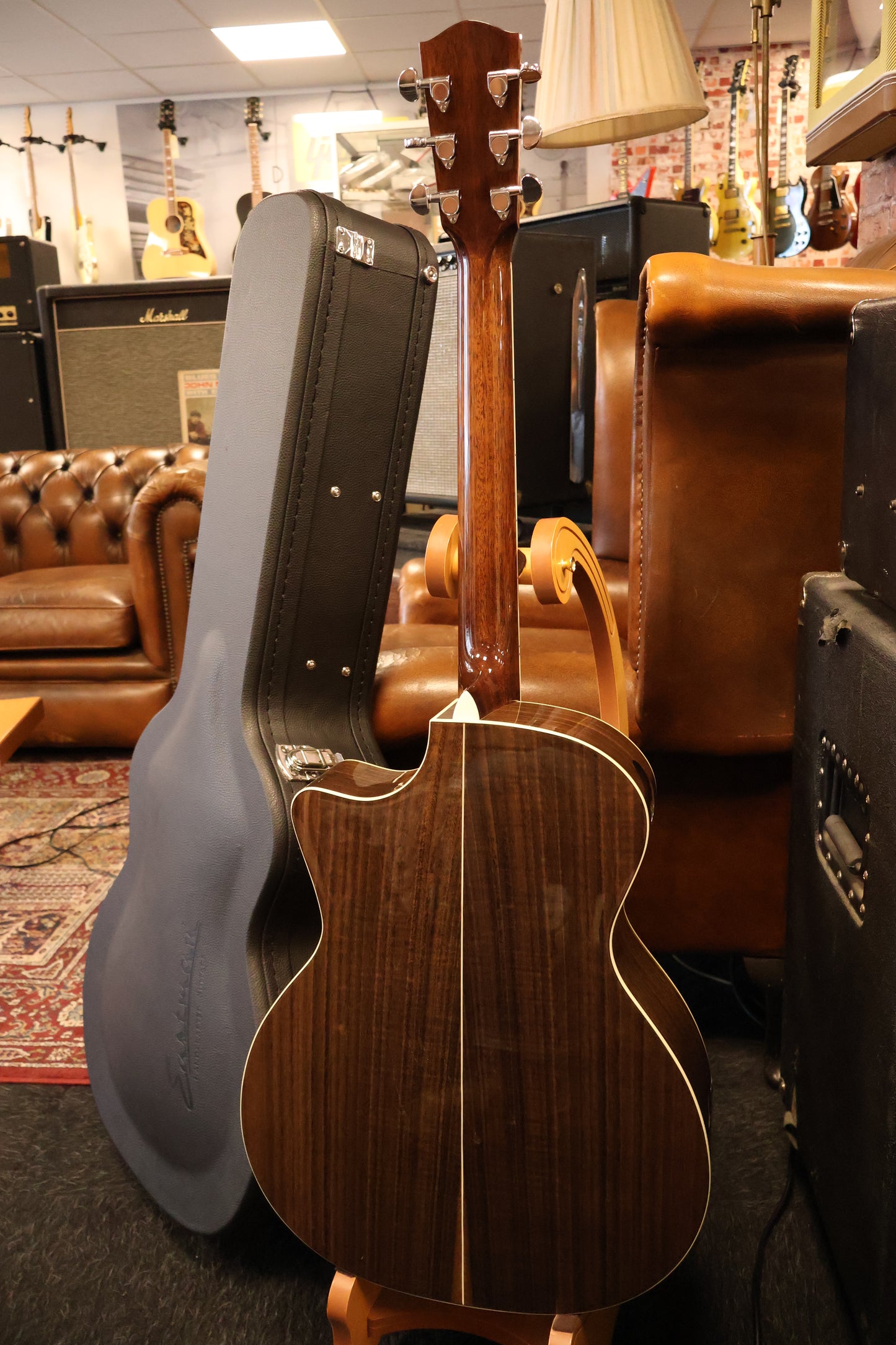 Eastman AC422CE-AE Grand Auditorium (B-Stock)