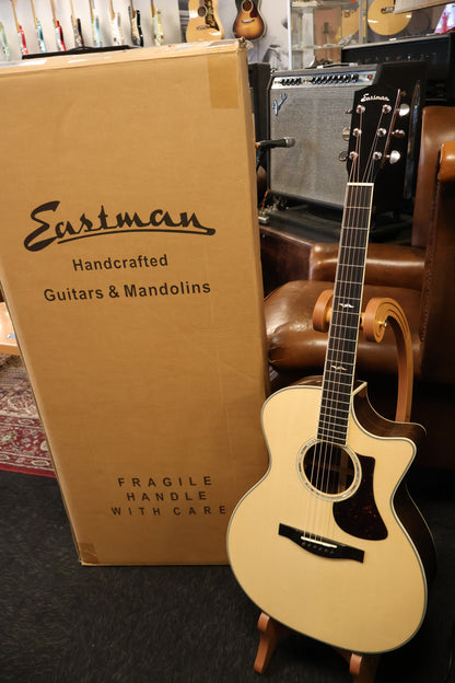 Eastman AC422CE-AE Grand Auditorium (B-Stock)