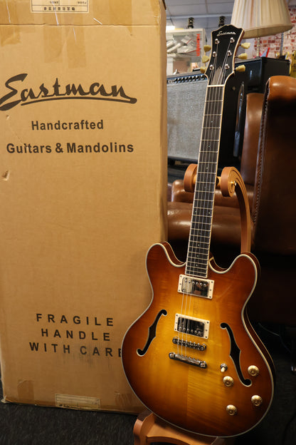 Eastman T186MX Goldburst (B-Stock)