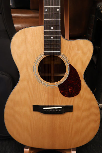 Eastman E1OMCE-DLX Orchestra Deluxe