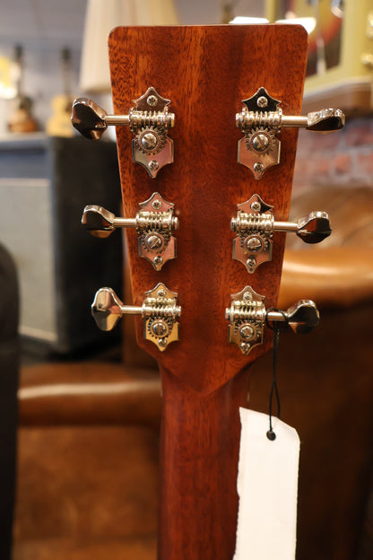 Eastman E1OMCE-DLX Orchestra Deluxe