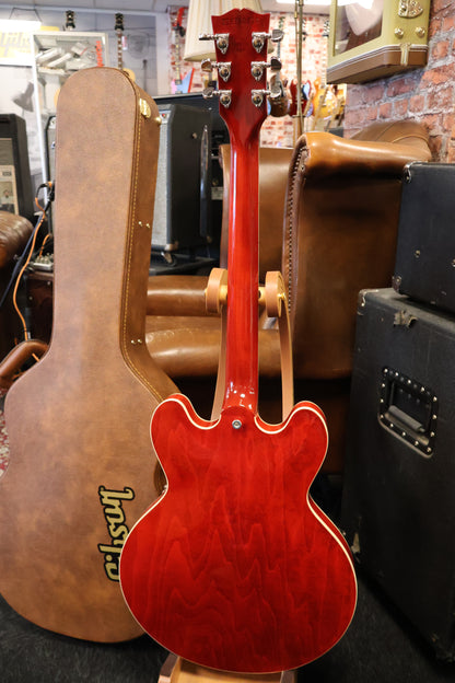 Gibson ES-335 Sixties Cherry 60s
