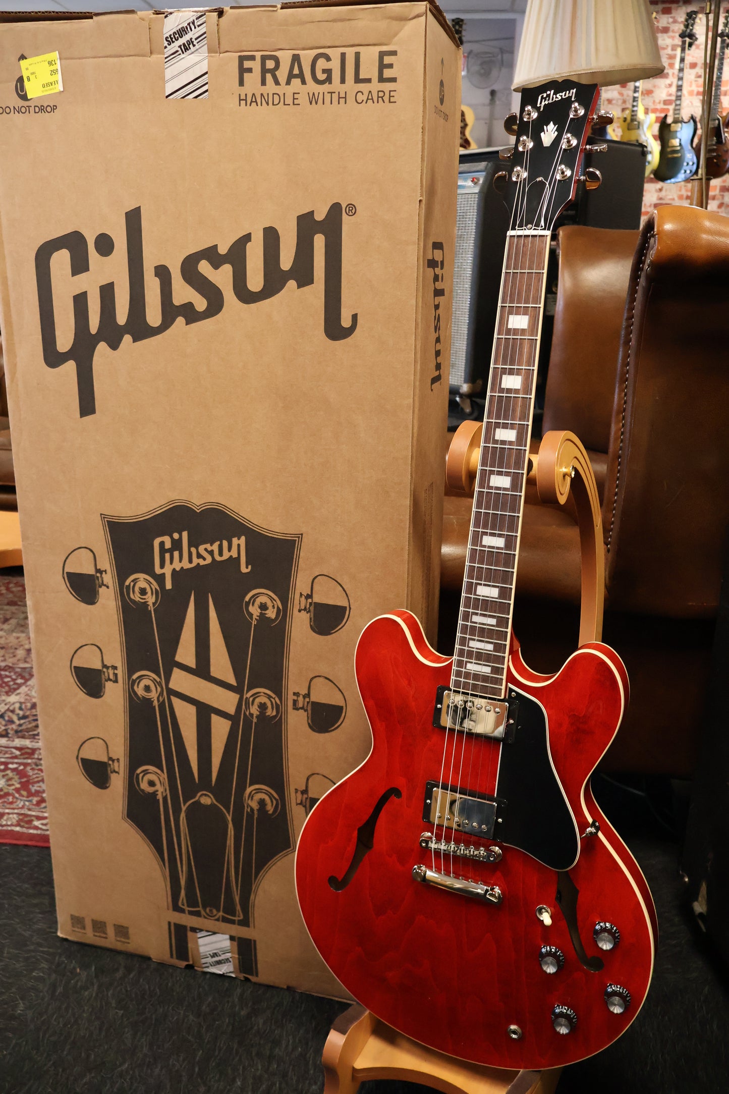 Gibson ES-335 Sixties Cherry 60s