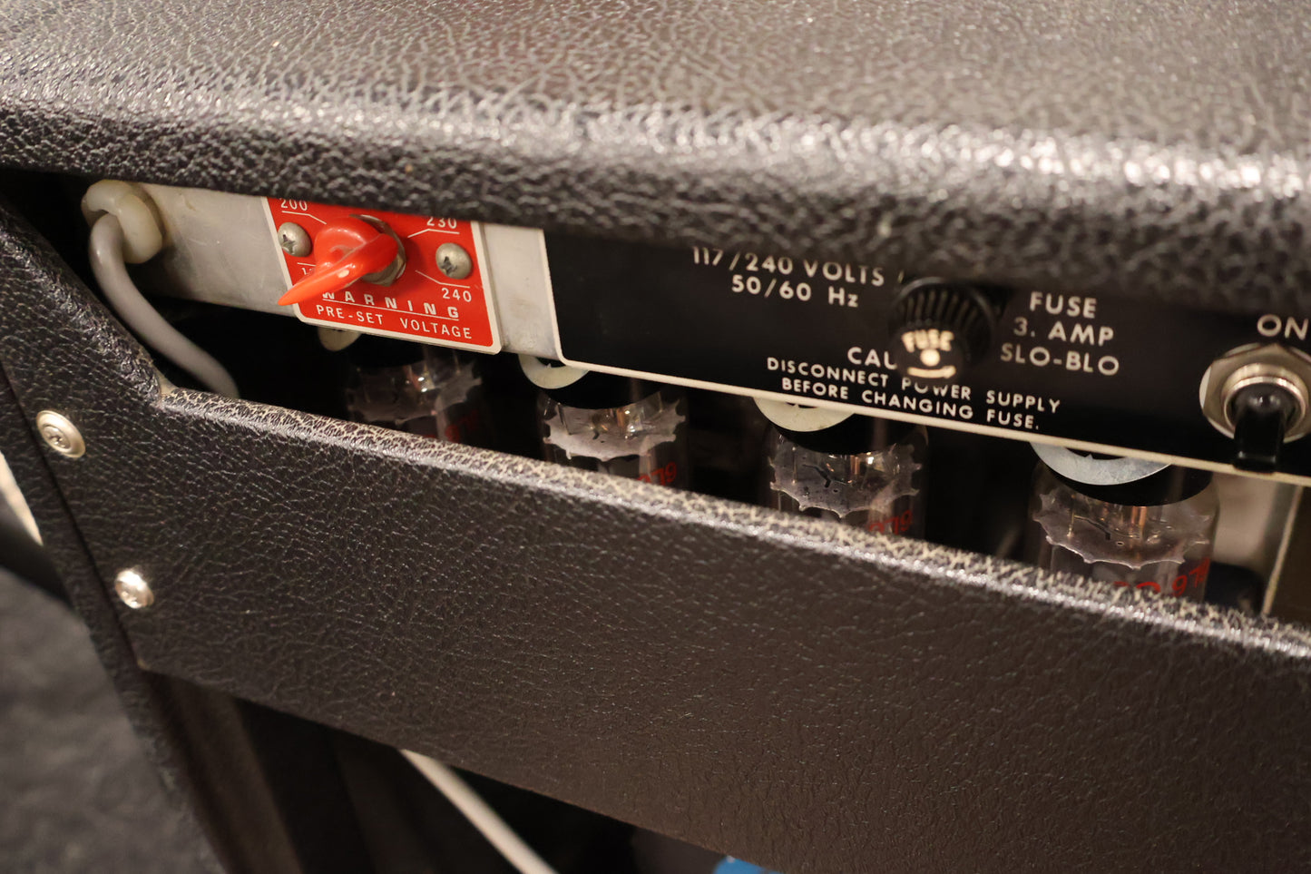 Fender 70s Twin Reverb Silverface Export Model