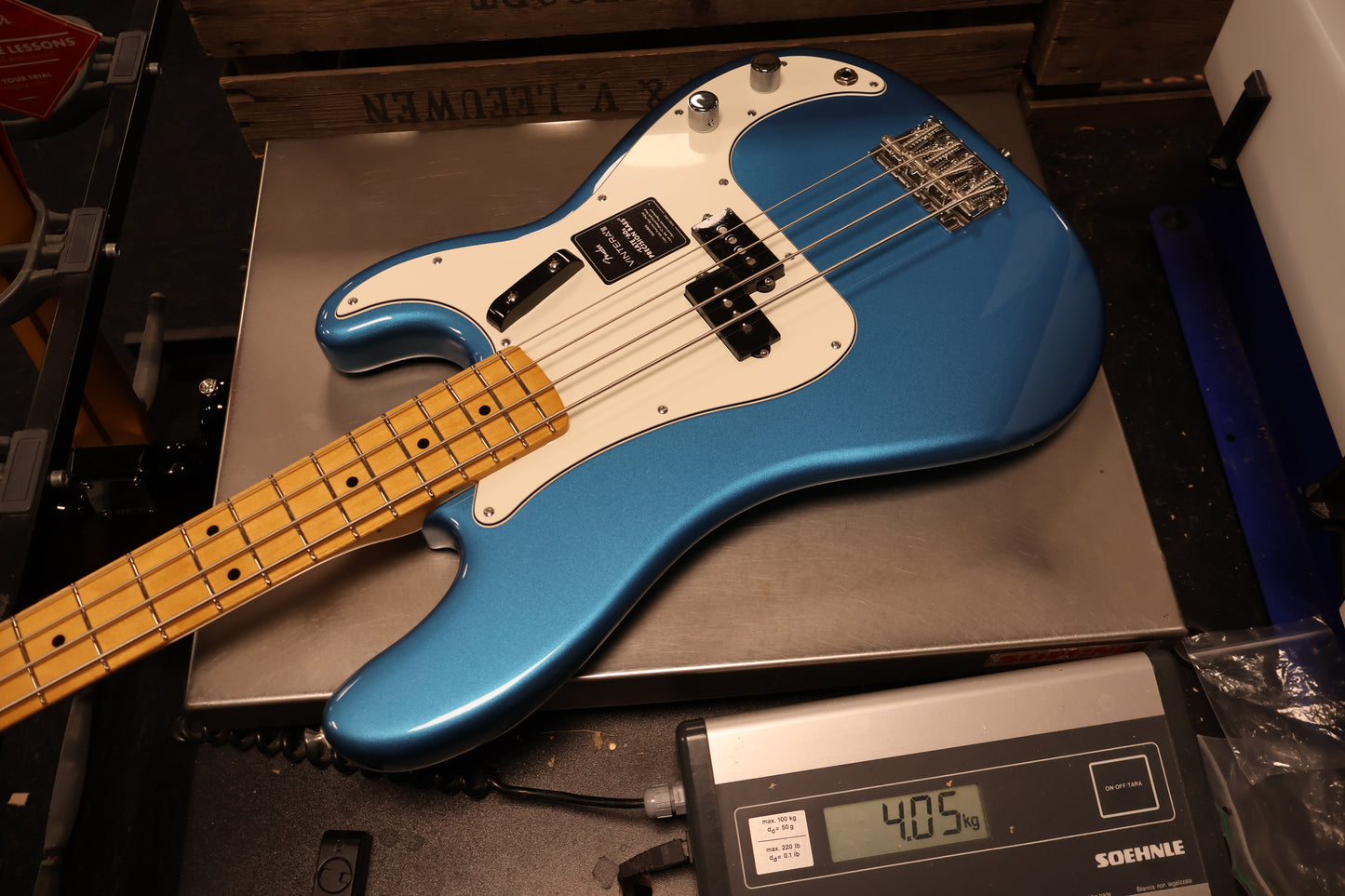 Fender Vintera III Late '60s Precision Bass Lake Placid Blue (B-Stock)