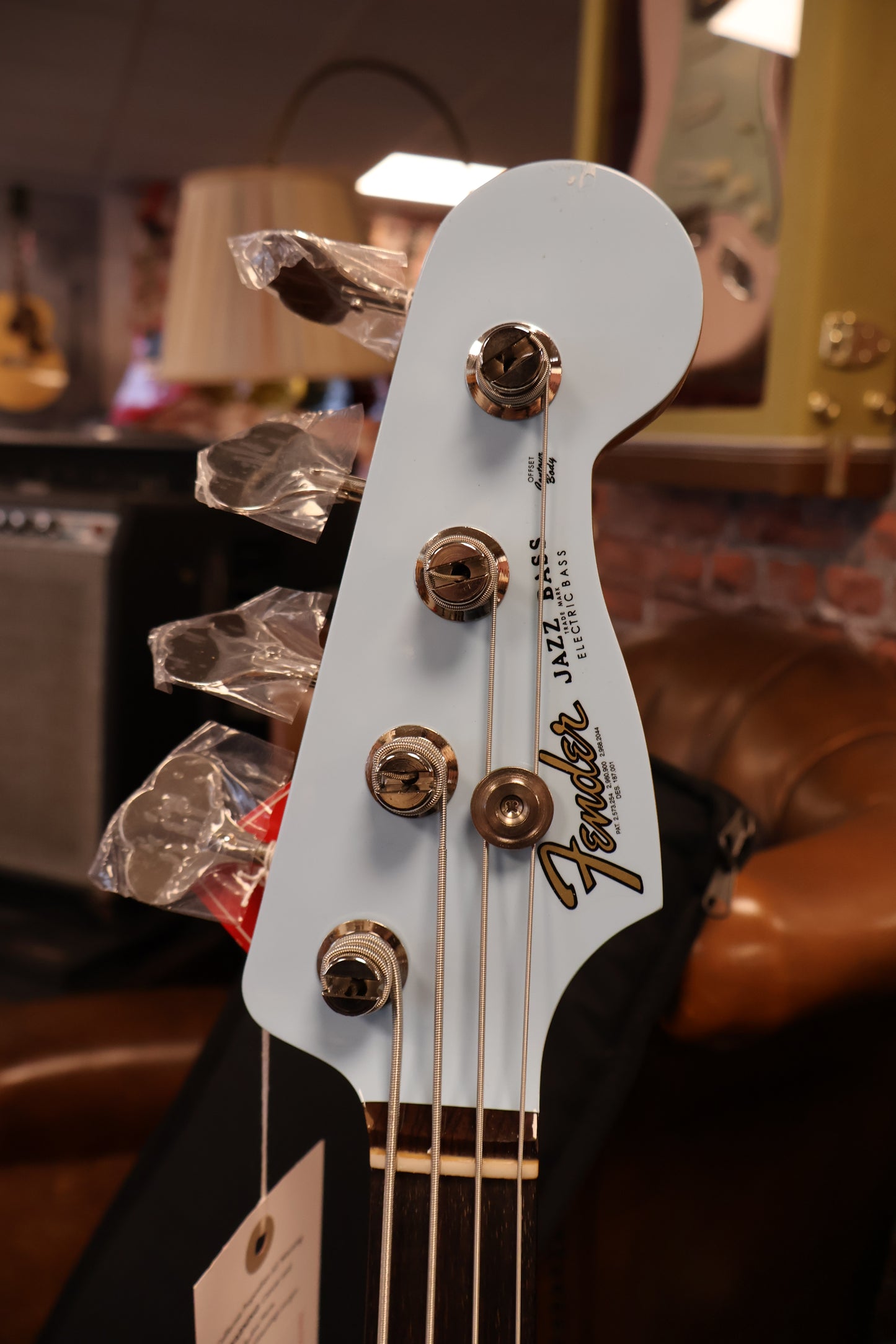 Fender Vintera III Early '60s Jazz Bass Sonic Blue (B-Stock)