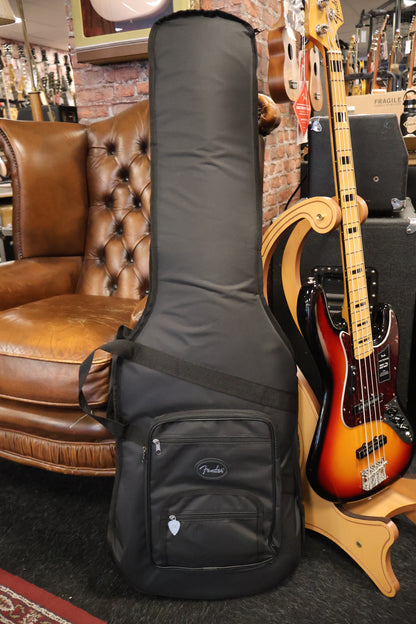 Fender Vintera III Early '70s Jazz Bass 3-Color Sunburst (B-Stock)