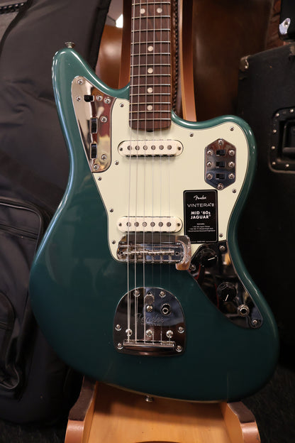 Fender Vintera III Mid '60s Jaguar Sherwood Green Metallic (B-Stock)