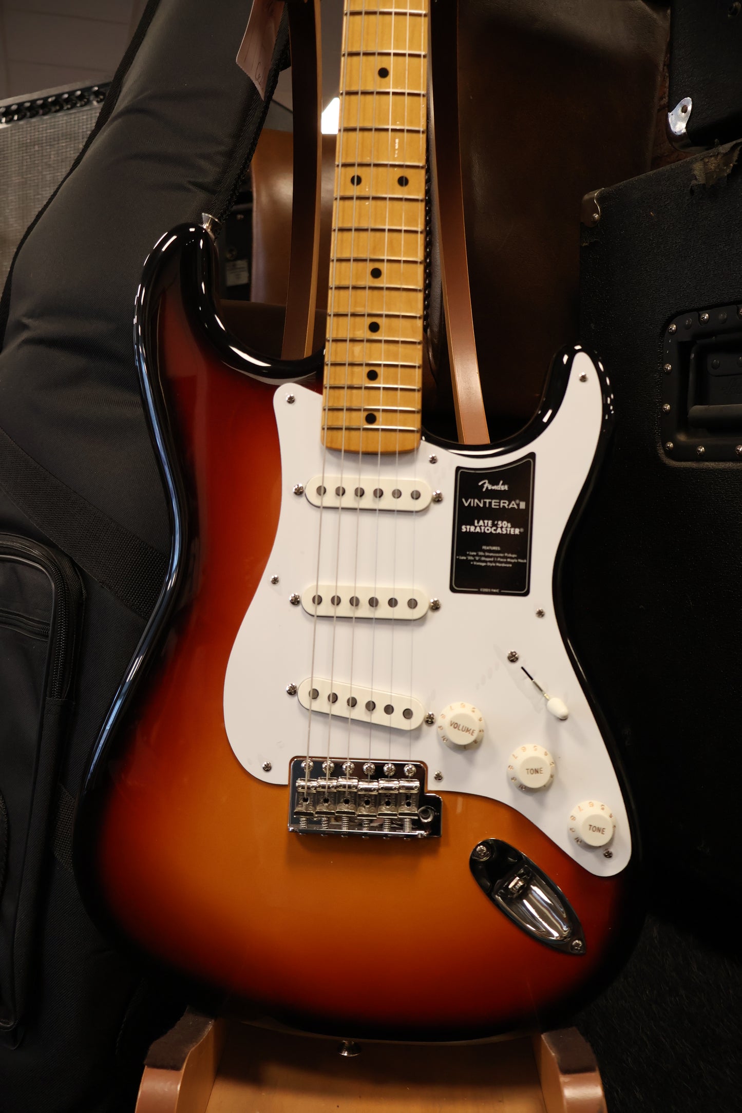Fender Vintera III Late '50s Stratocaster 3-Color Sunburst (B-Stock)