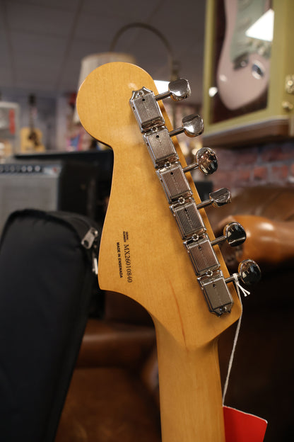 Fender Vintera III Mid '60s Jazzmaster Olympic White (B-Stock)