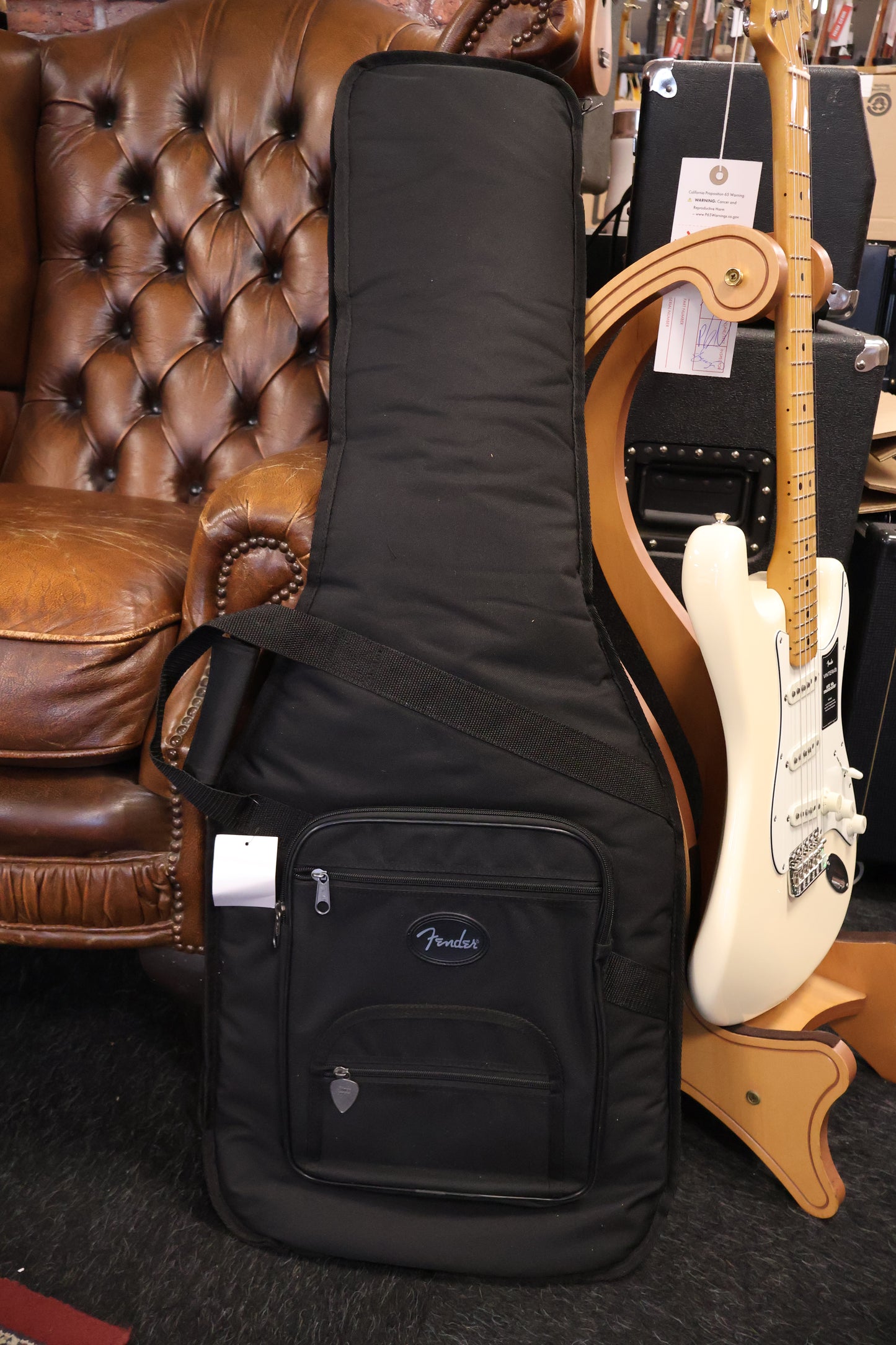 Fender Vintera III Late '60s Stratocaster Olympic White (B-Stock)