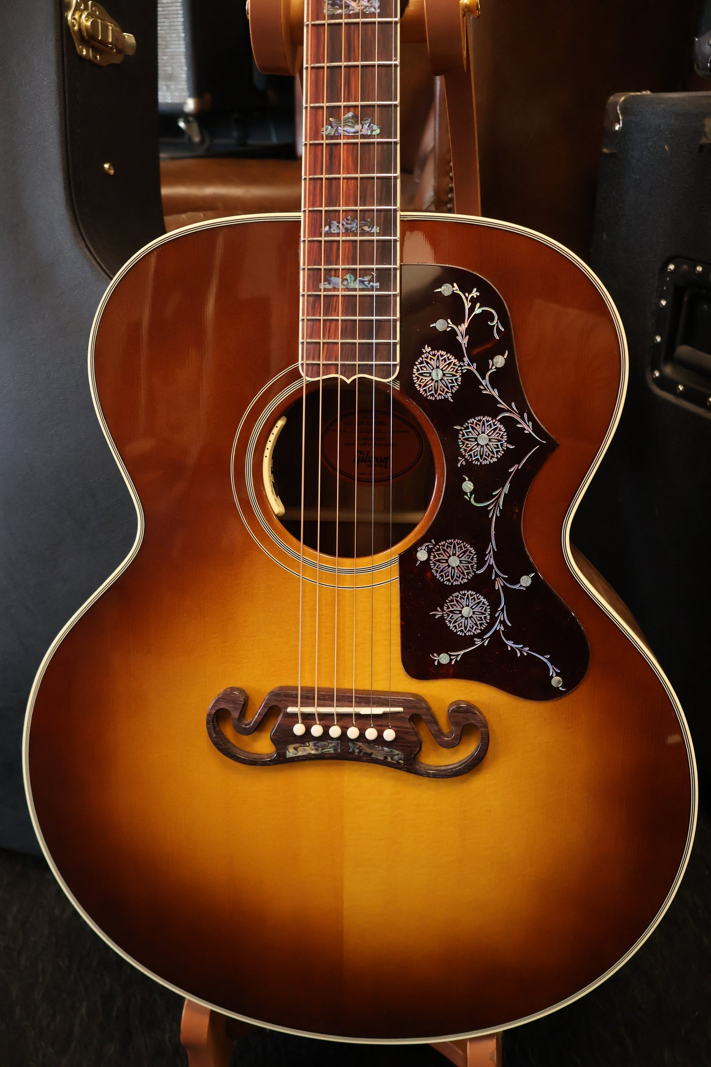 Gibson SJ-200 Custom Elegant Koa