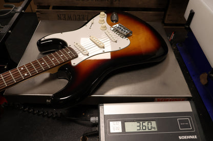SX Stratocaster model Sunburst (Used)