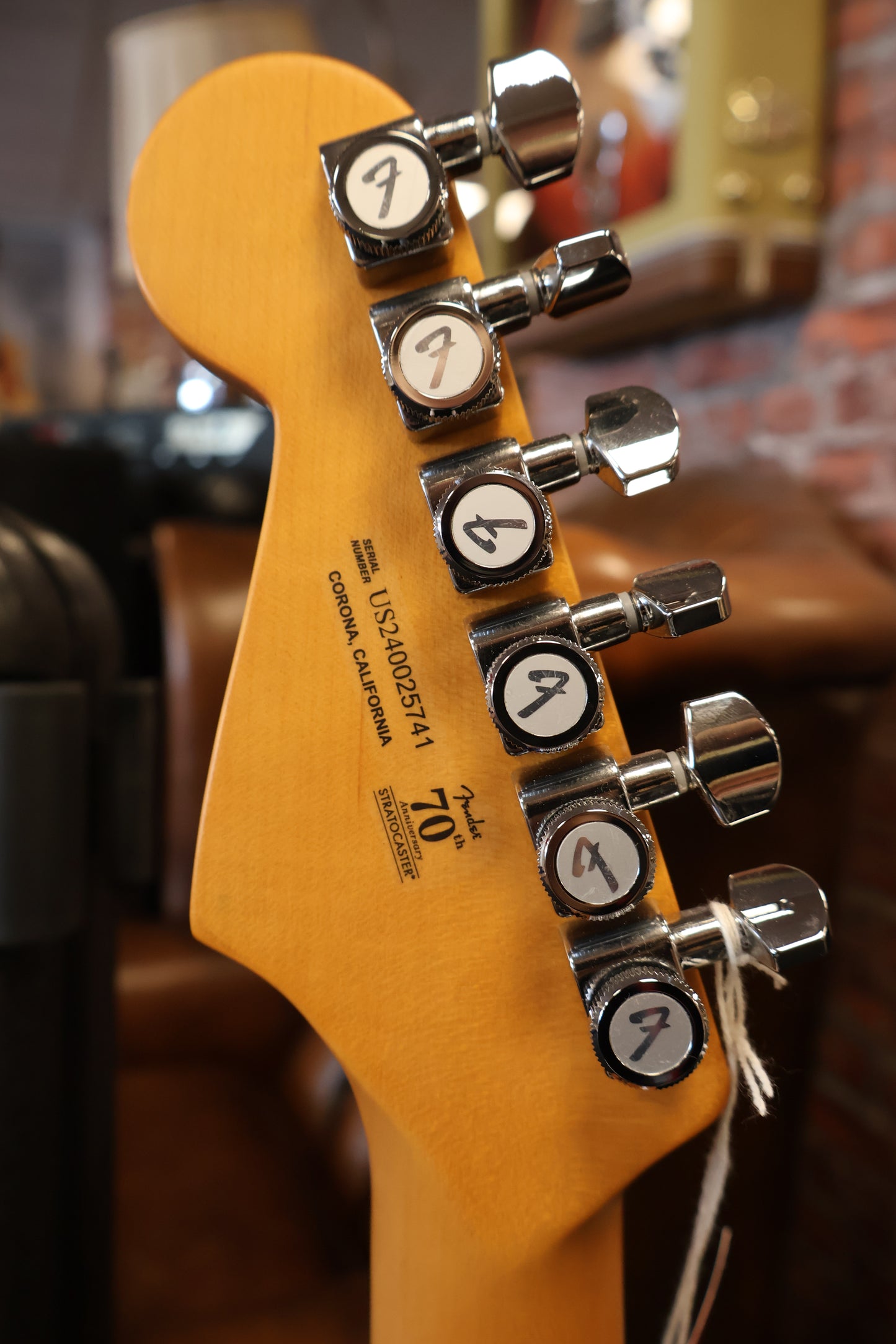 American Ultra II Stratocaster Ebony Fingerboard Noble Blue