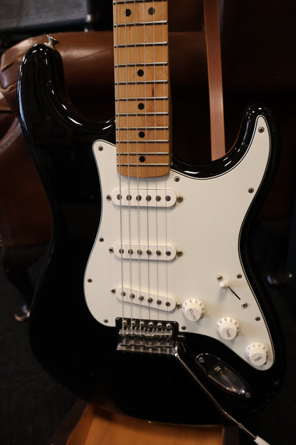 Fender Player Stratocaster Black (Used)