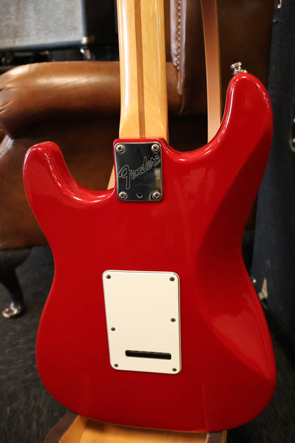 Fender 1995 American Standard Stratocaster Red (Used)