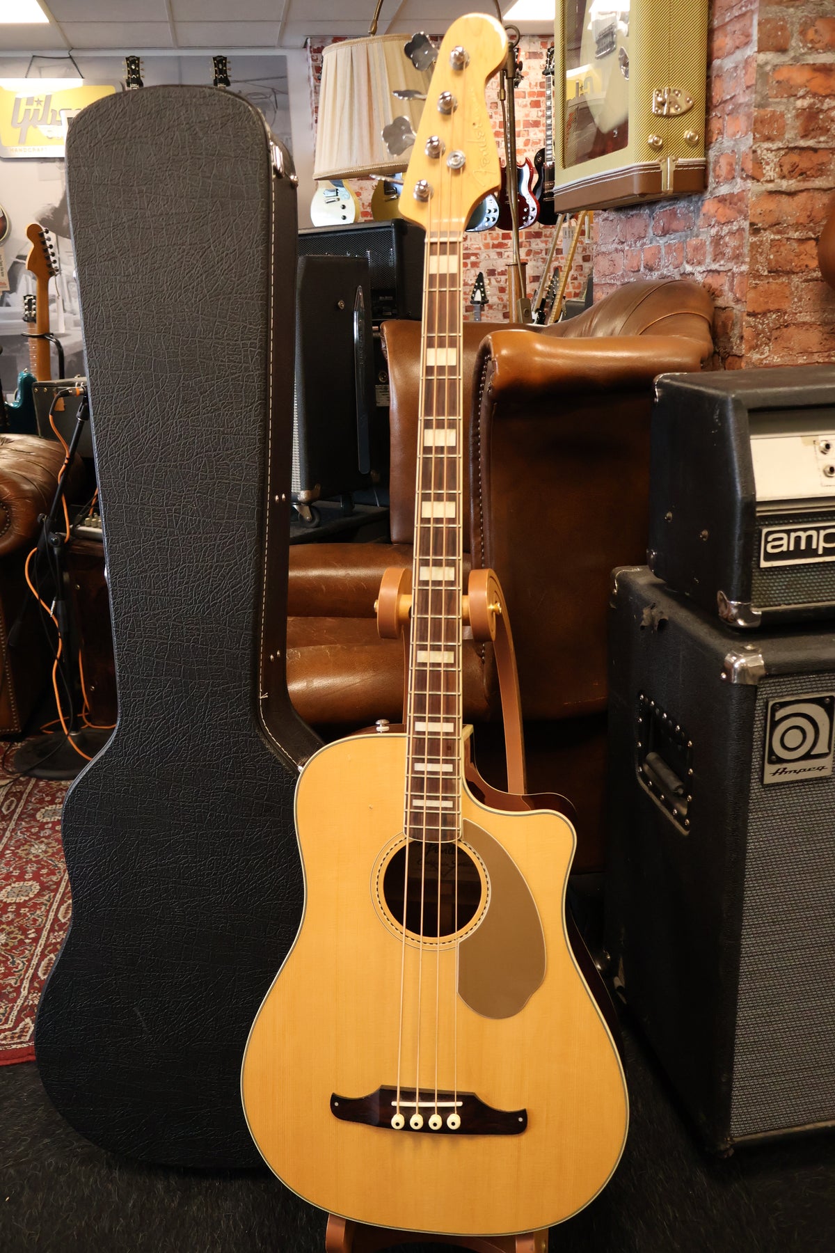 Fender Kingman SCE Acoustic Bass Natural (Used)
