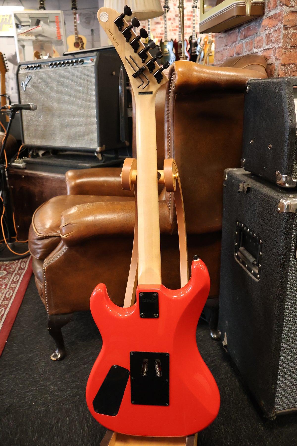 Kramer Bareta Red (Used)