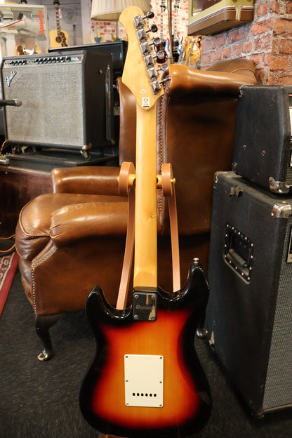 DiMavery Stratocaster Sunburst (Used)