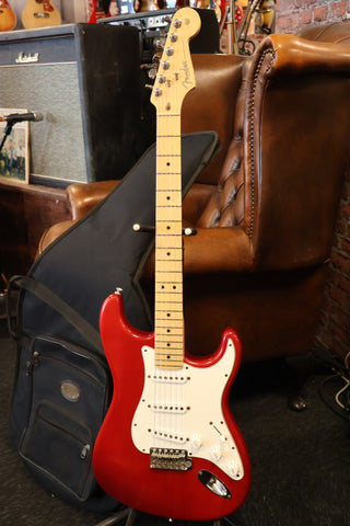 Fender 2004 USA Highway Stratocaster Red (USED)