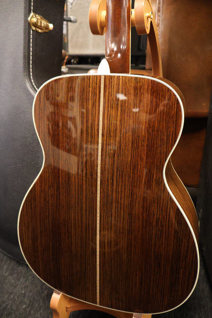 Martin J-45 Jumbo Reimagined (USED)