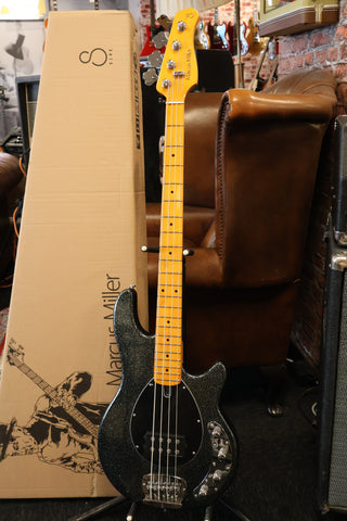 Sire Z3 4/SPBK Marcus Miller 4-string Sparkle Black